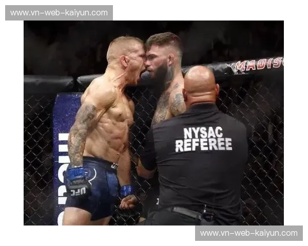 格斗之神的双面镜像：当“骨头”琼斯的冷酷遇上“嘴炮”康纳的狂澜